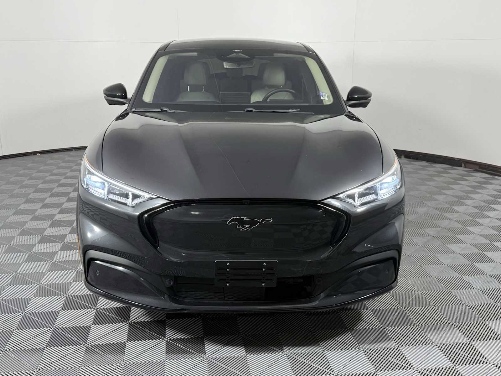 Certified 2022 Ford Mustang Mach-E Premium image 6