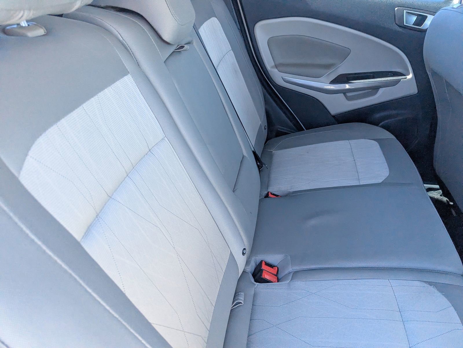 Certified 2022 Ford EcoSport SE w/ SE Convenience Package image 13