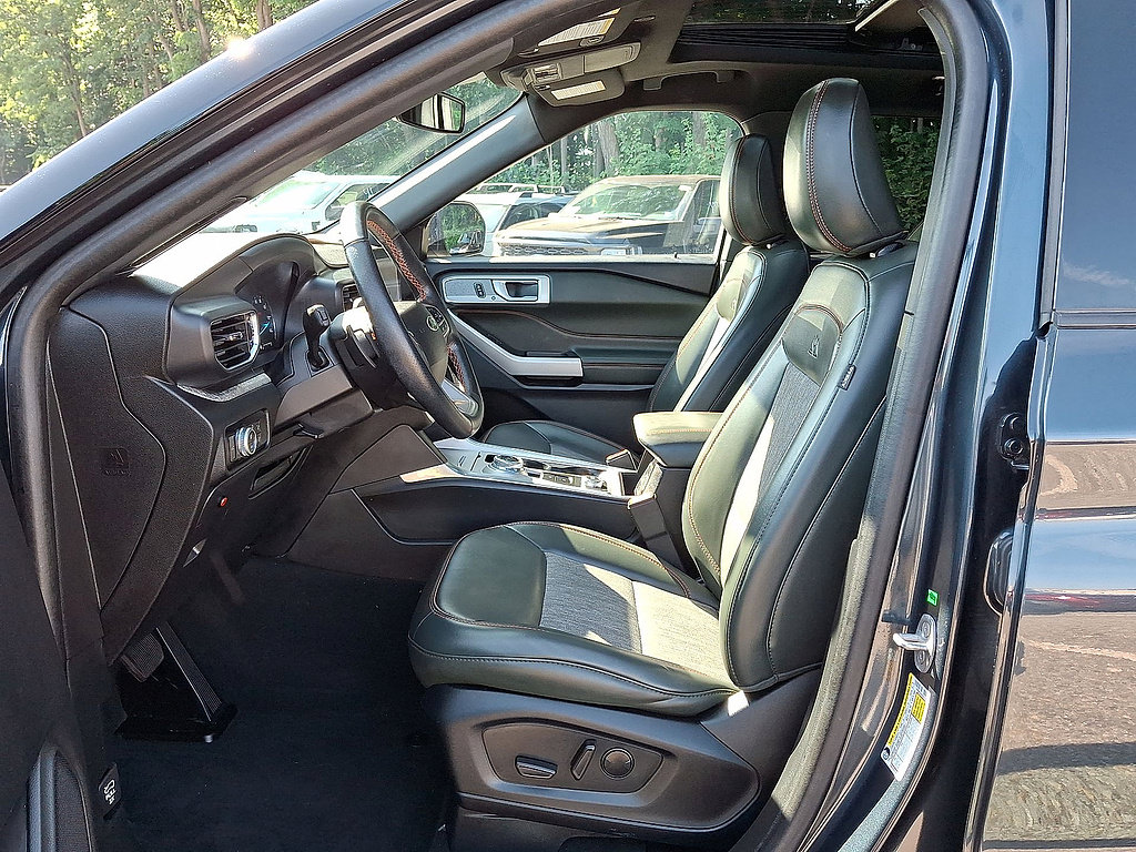 Certified 2023 Ford Explorer Timberline w/ Timberline Technology Package AWD/4WD image 17