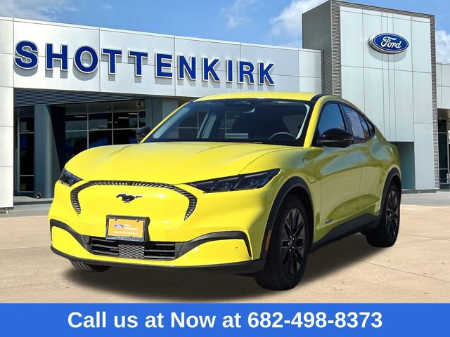 Certified 2025 Ford Mustang Mach-E Select w/ Comfort Package Lite image 3