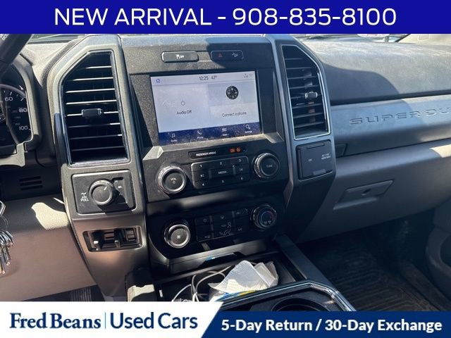 Certified 2022 Ford F350 XLT w/ Black Appearance Package AWD/4WD image 12