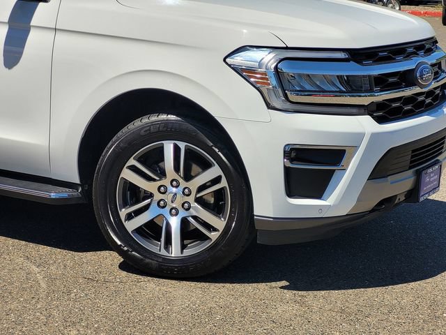 Certified 2023 Ford Expedition Max Limited AWD/4WD image 6
