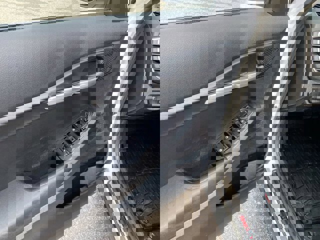 Used 2023 Kia Seltos LX image 11