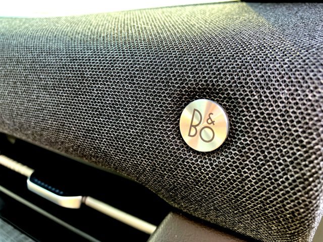 Certified 2025 Ford Explorer Platinum w/ LUX Leather Package image 27