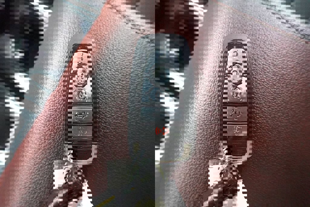 Certified 2023 Ford F150 Lariat image 34