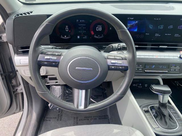 Used 2025 Hyundai Kona SEL FWD image 18