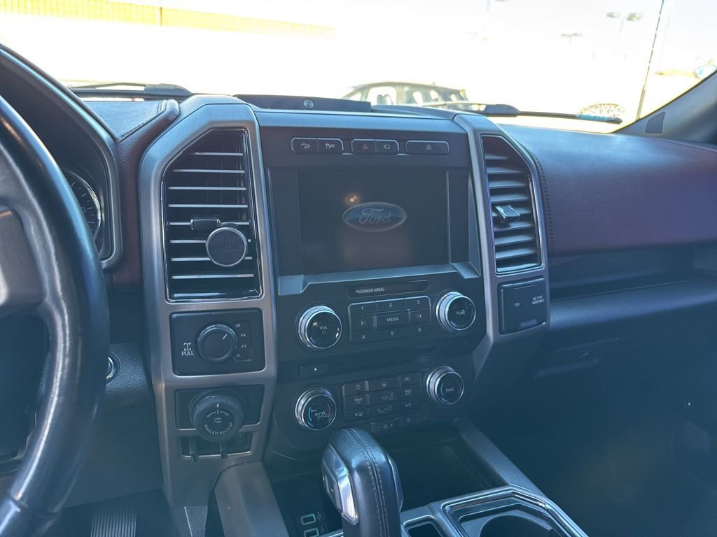 Certified 2018 Ford F150 Platinum w/ Equipment Group 701A Luxury image 12