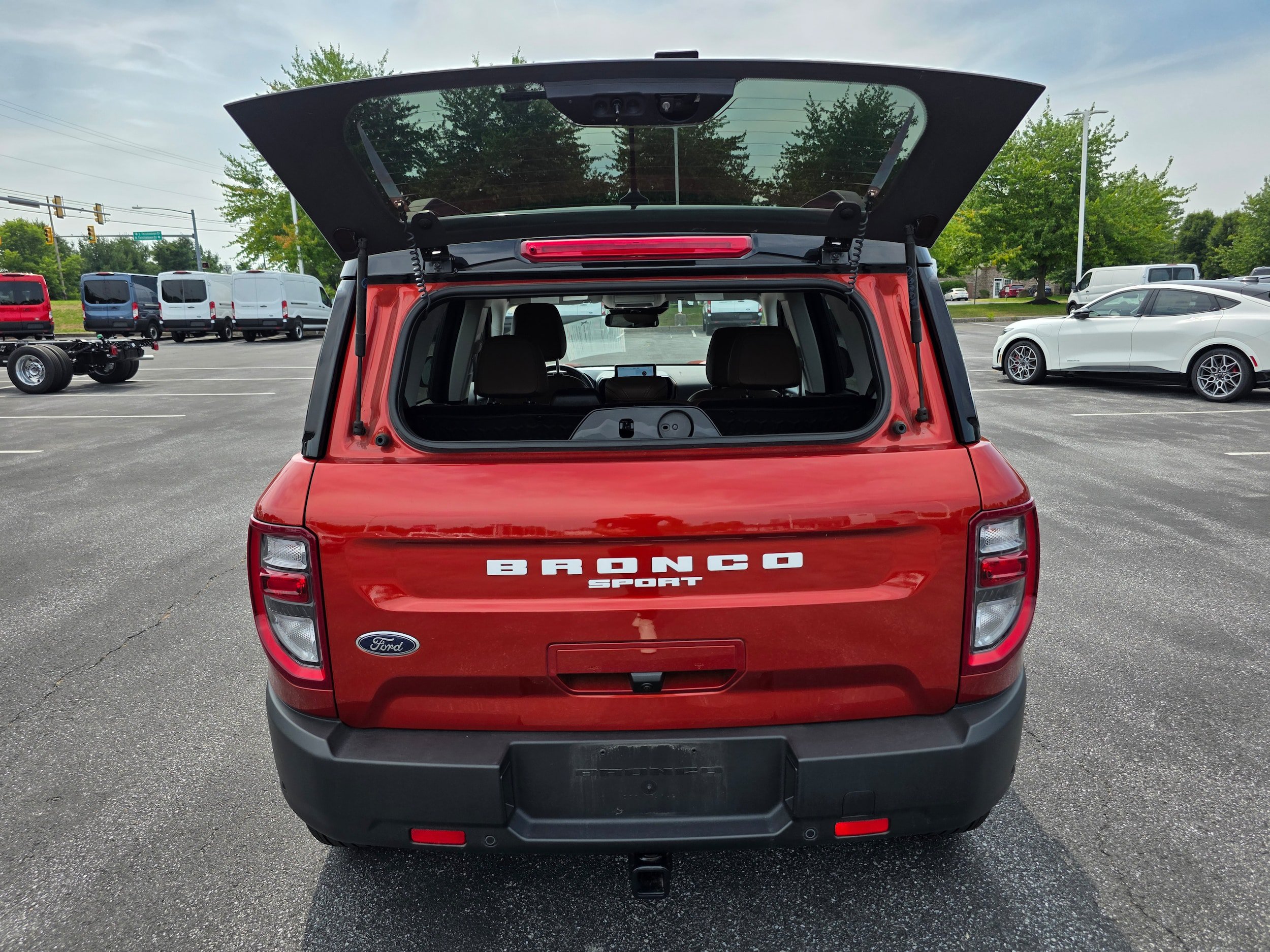 Certified 2024 Ford Bronco Sport Outer Banks AWD/4WD image 9