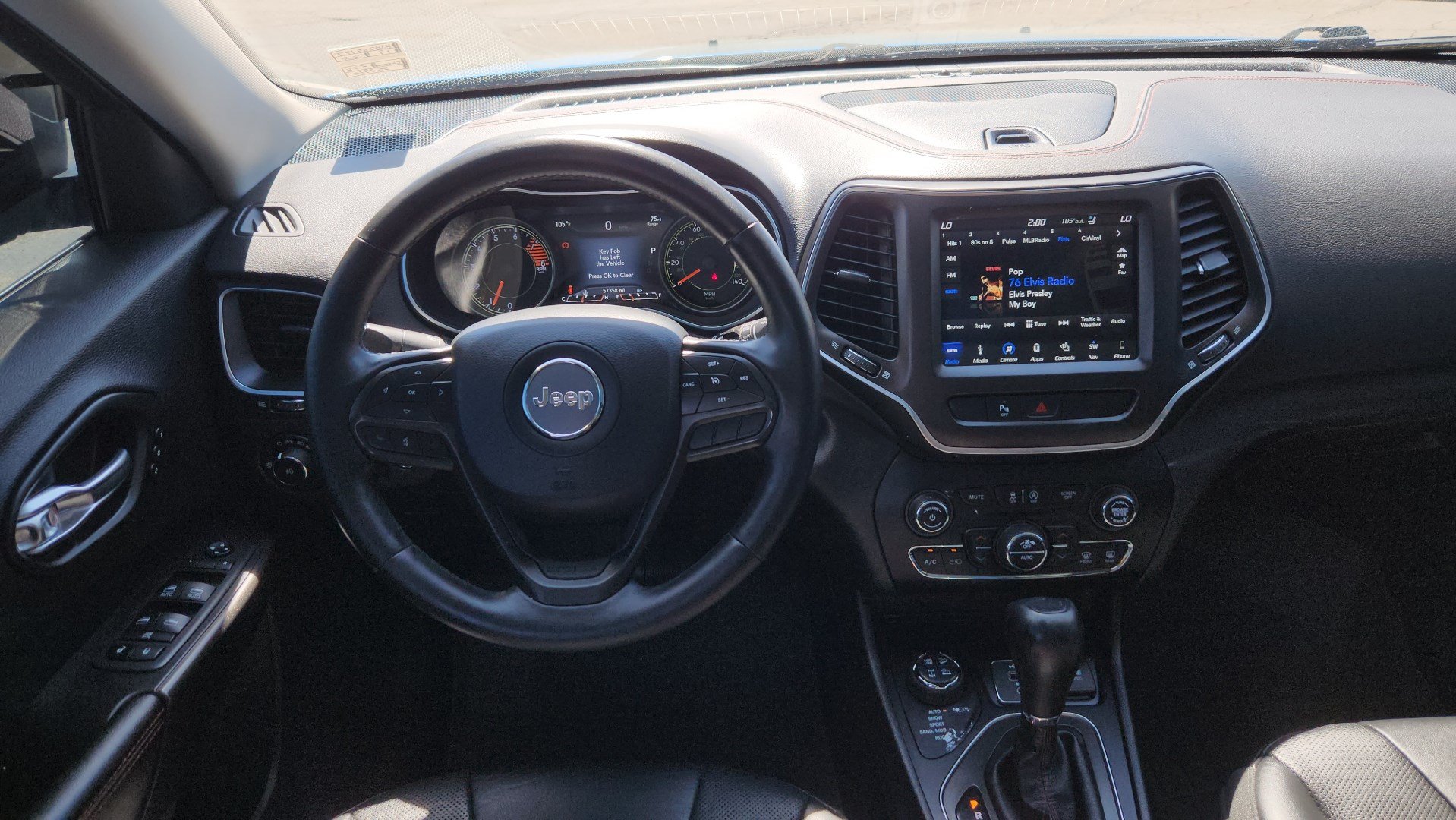 Used 2019 Jeep Cherokee Trailhawk AWD/4WD image 20