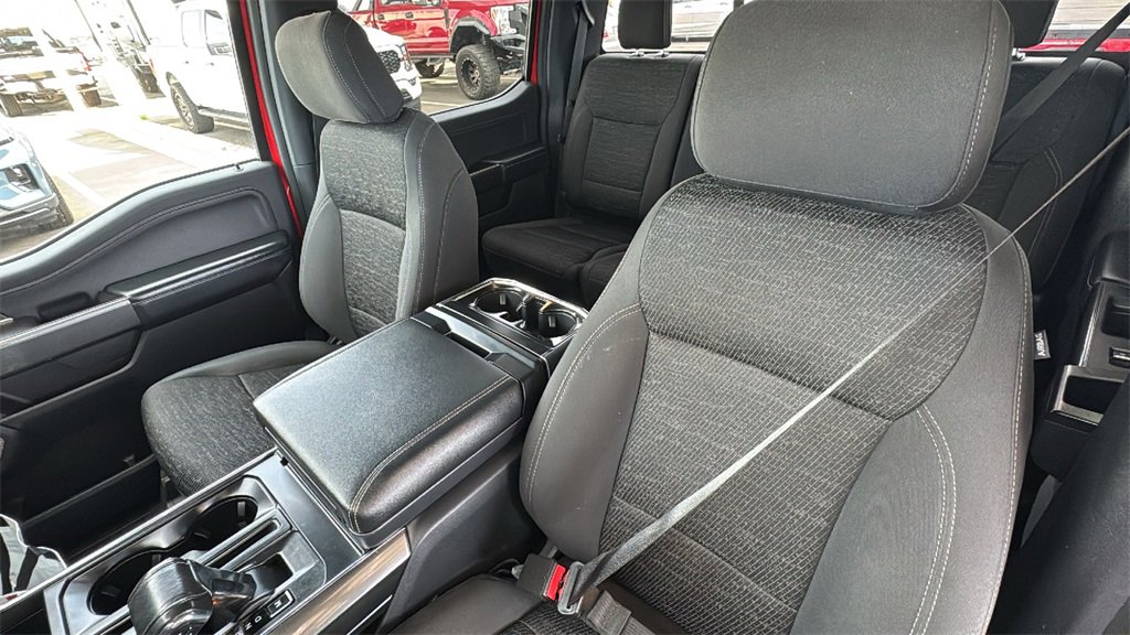 Certified 2021 Ford F150 XLT w/ Equipment Group 302A High image 24