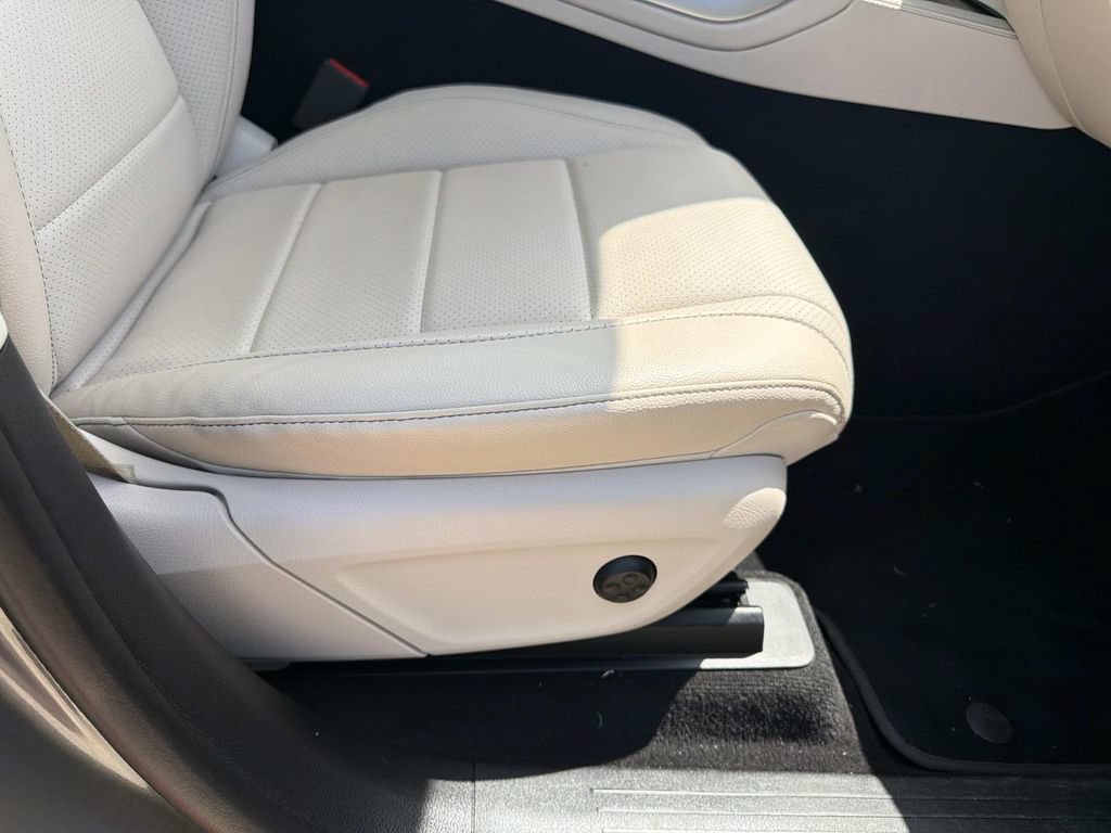 Used 2022 Mercedes-Benz GLS 450 4MATIC image 14