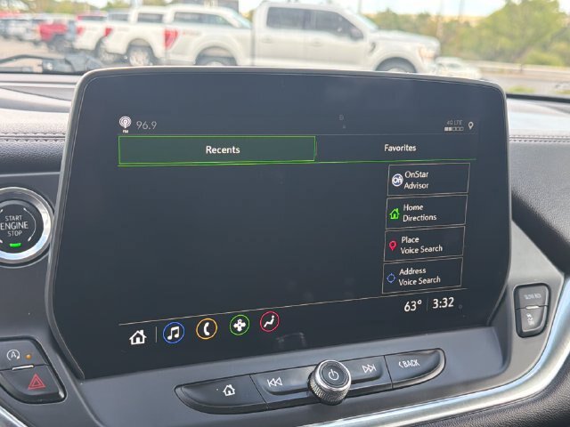 Used 2025 Chevrolet Blazer LT FWD image 19