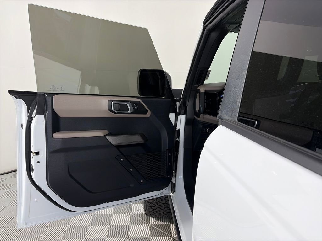 Certified 2022 Ford Bronco Wildtrak AWD/4WD image 10