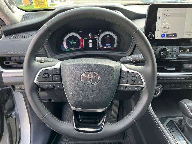 Used 2024 Toyota Grand Highlander Limited image 7