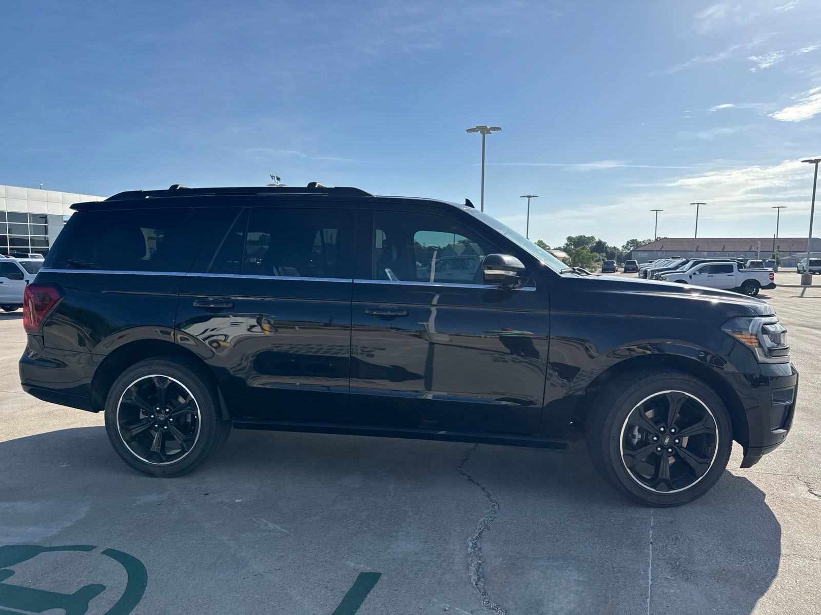Certified 2023 Ford Expedition Limited RWD video 2