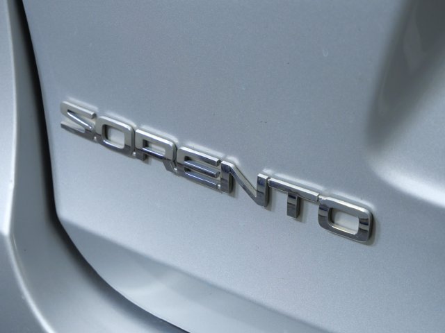 Used 2020 Kia Sorento AWD V6 image 8