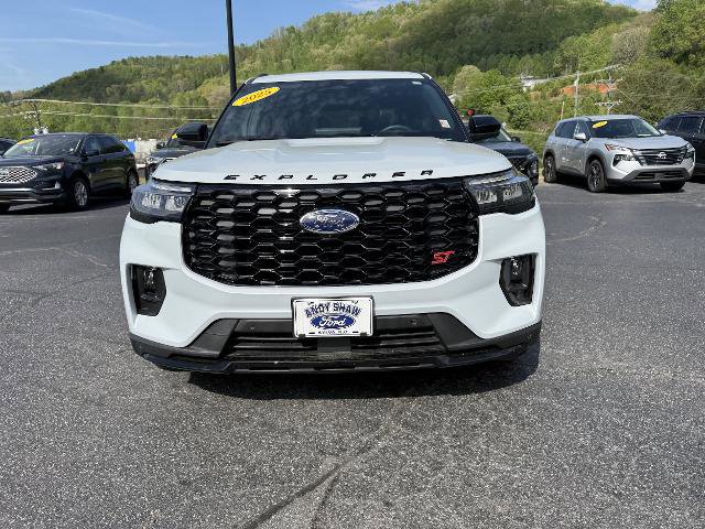 Certified 2026 Ford Explorer ST w/ Sun And Sound Package AWD/4WD image 2