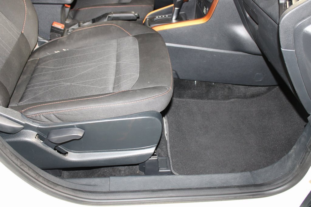 Certified 2021 Ford EcoSport SE w/ SE Appearance Package image 10