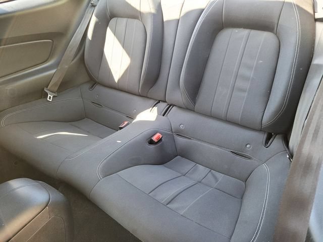 Certified 2019 Ford Mustang Coupe RWD image 18