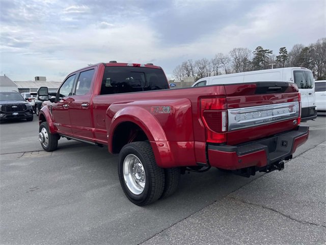 Certified 2022 Ford F450 Platinum w/ FX4 Off-Road Package image 2