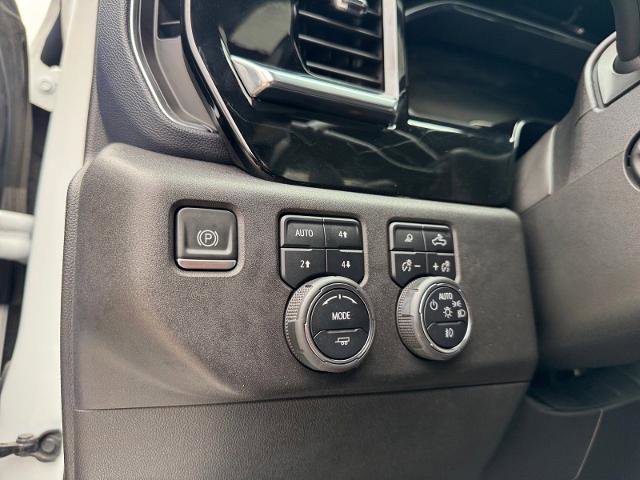 Used 2022 Chevrolet Silverado 1500 High Country w/ High Country Premium Package image 26