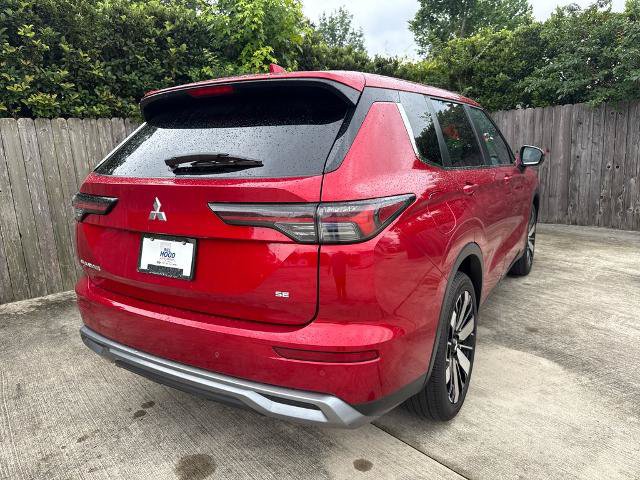 Used 2025 Mitsubishi Outlander SE FWD image 23