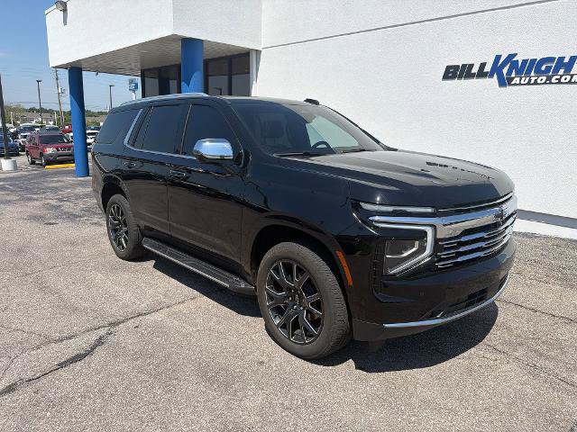 Used 2025 Chevrolet Tahoe Premier w/ Sun And Tow Package AWD/4WD image 2