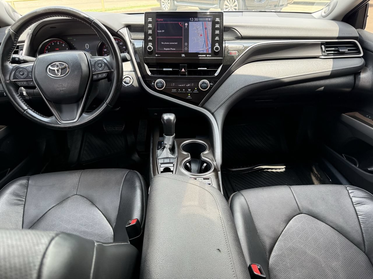 Used 2023 Toyota Camry XSE w/ Navigation Package FWD image 10