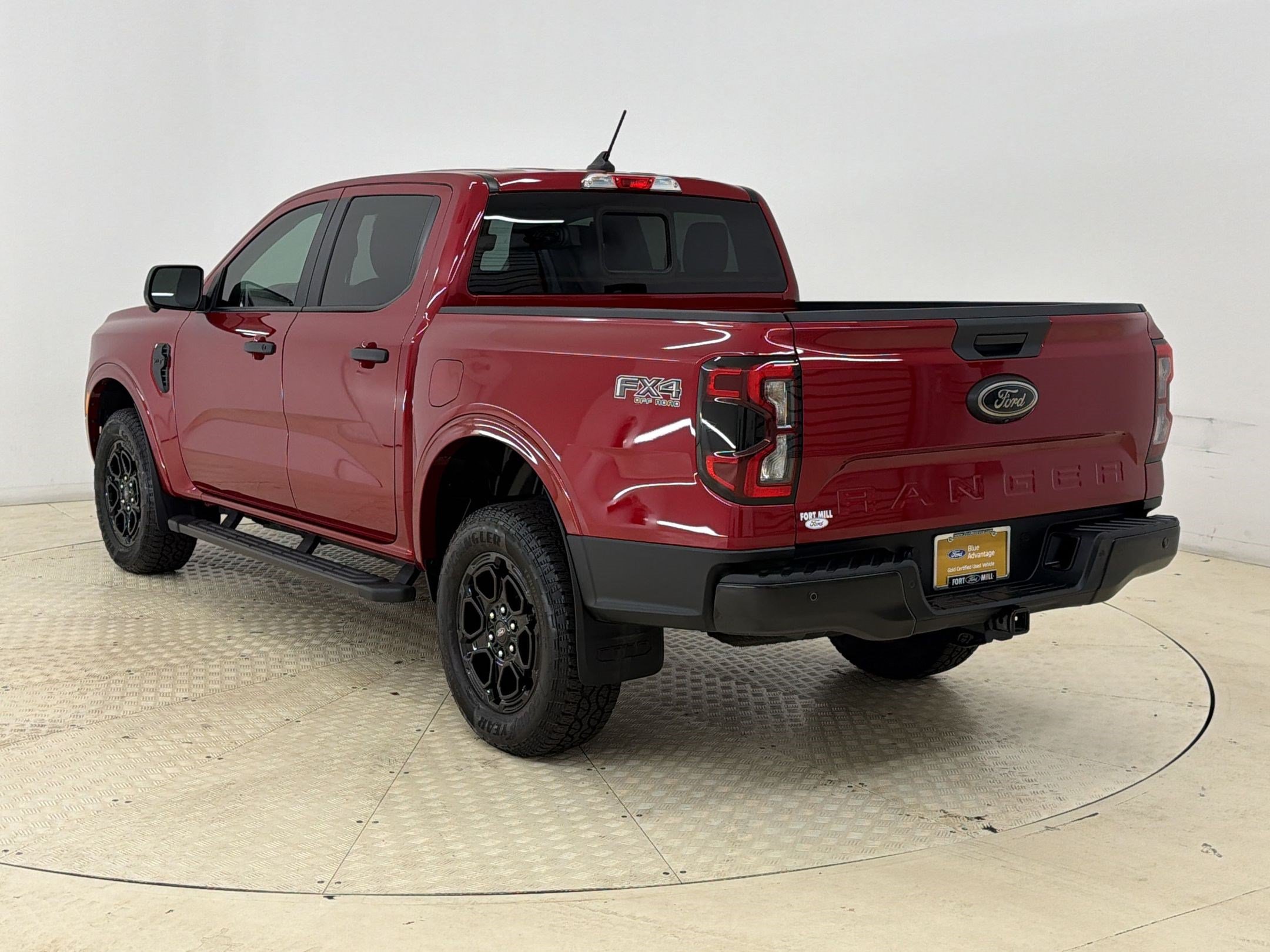 Certified 2025 Ford Ranger XLT w/ FX4 Off-Road Package AWD/4WD image 3