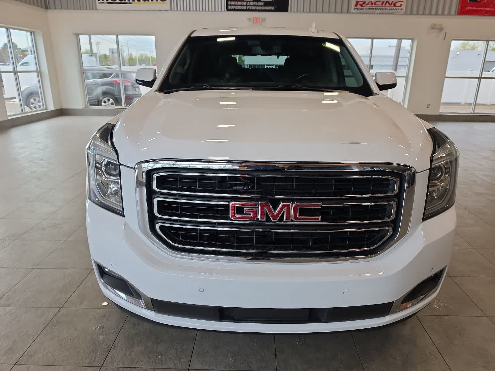 Used 2019 GMC Yukon SLE w/ Convenience Package AWD/4WD image 2