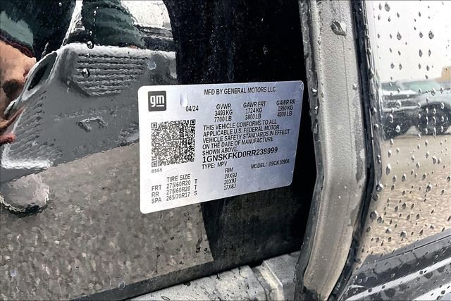 Used 2024 Chevrolet Suburban Premier image 32