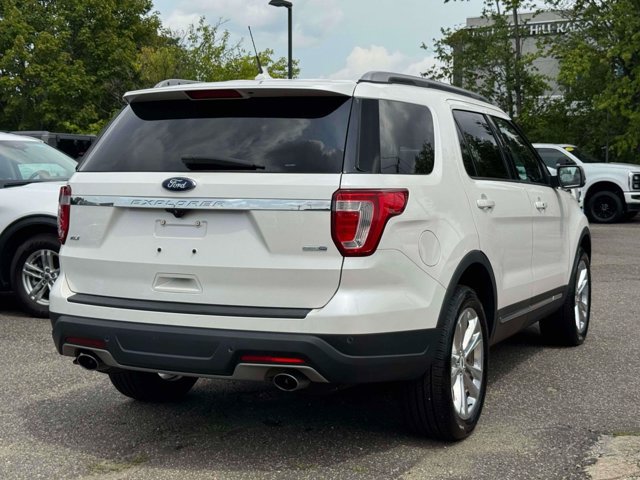 Certified 2019 Ford Explorer XLT w/ Equipment Group 202A AWD/4WD image 8