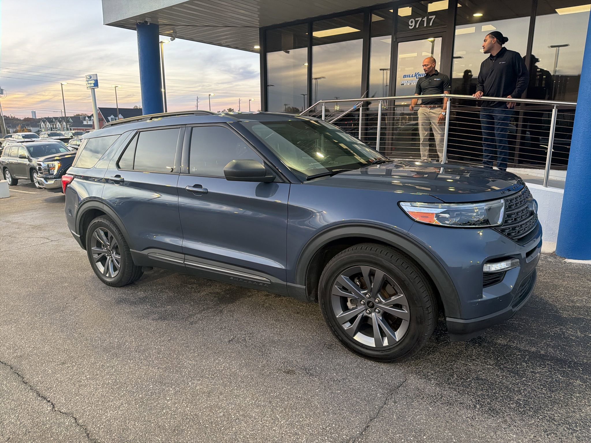 Certified 2021 Ford Explorer XLT w/ Equipment Group 202A image 6