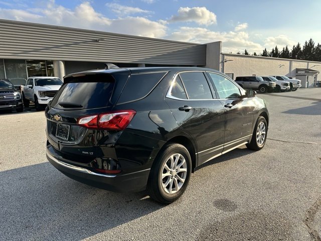 Used 2020 Chevrolet Equinox LT w/ Driver Convenience Package image 6