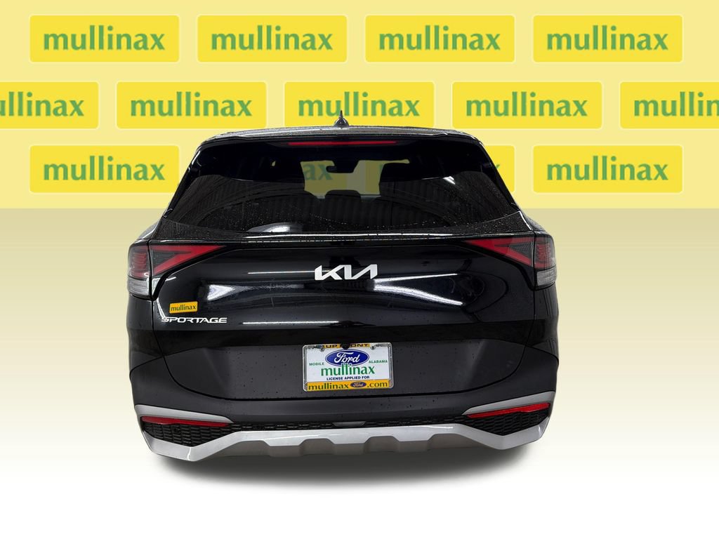 Used 2023 Kia Sportage EX FWD image 9