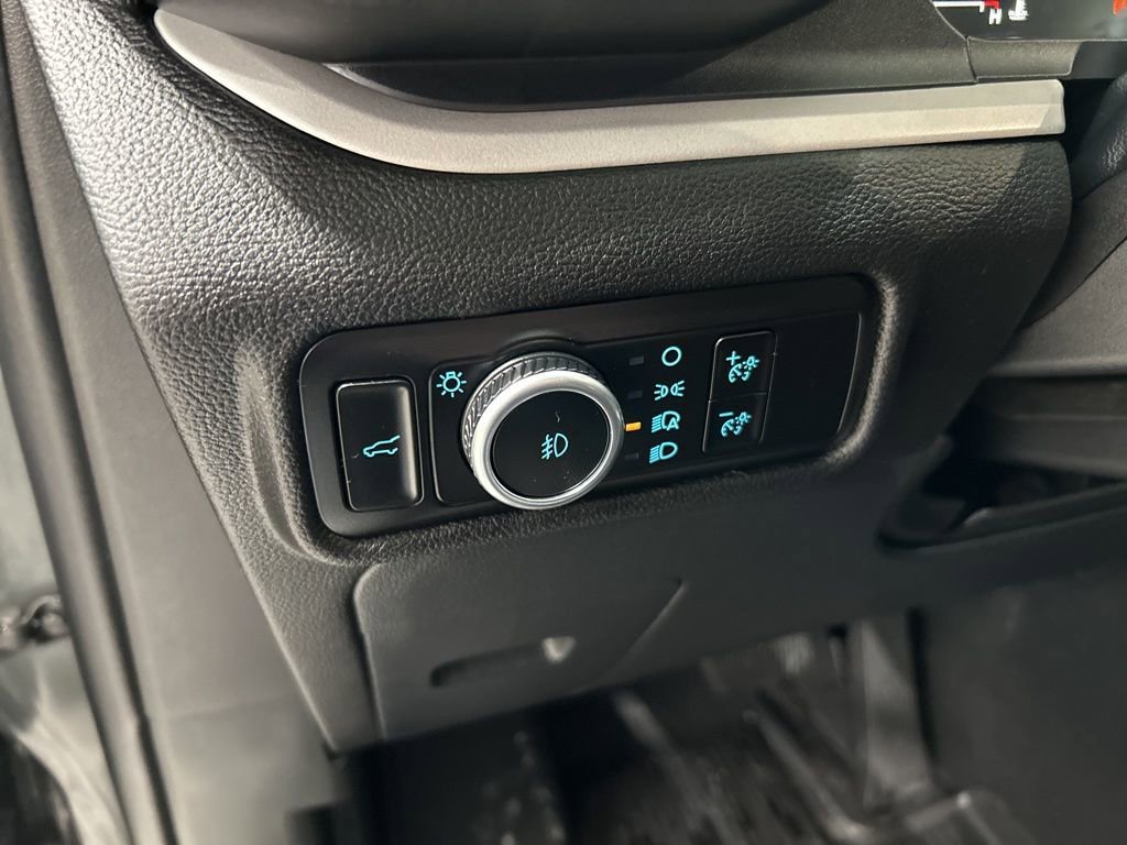 Certified 2023 Ford Explorer XLT w/ Equipment Group 202A image 14
