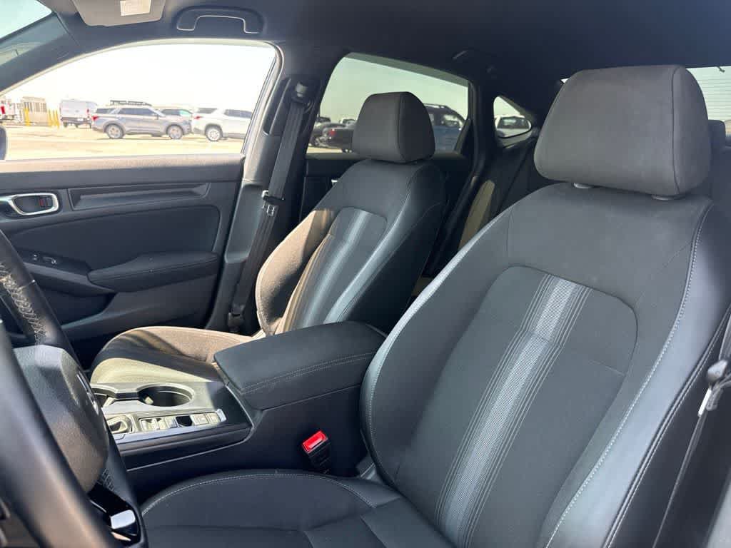 Used 2025 Honda Civic Sport image 10