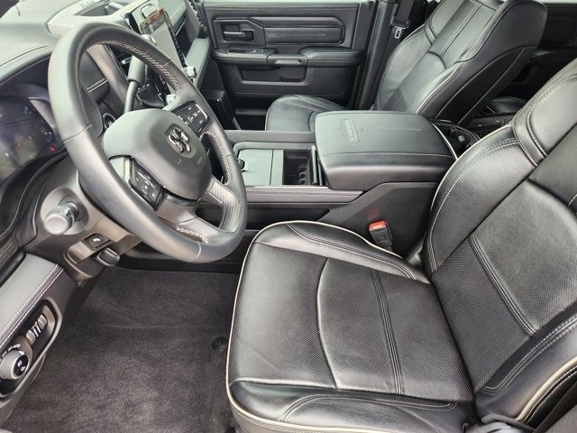 Used 2024 RAM 2500 Limited image 12