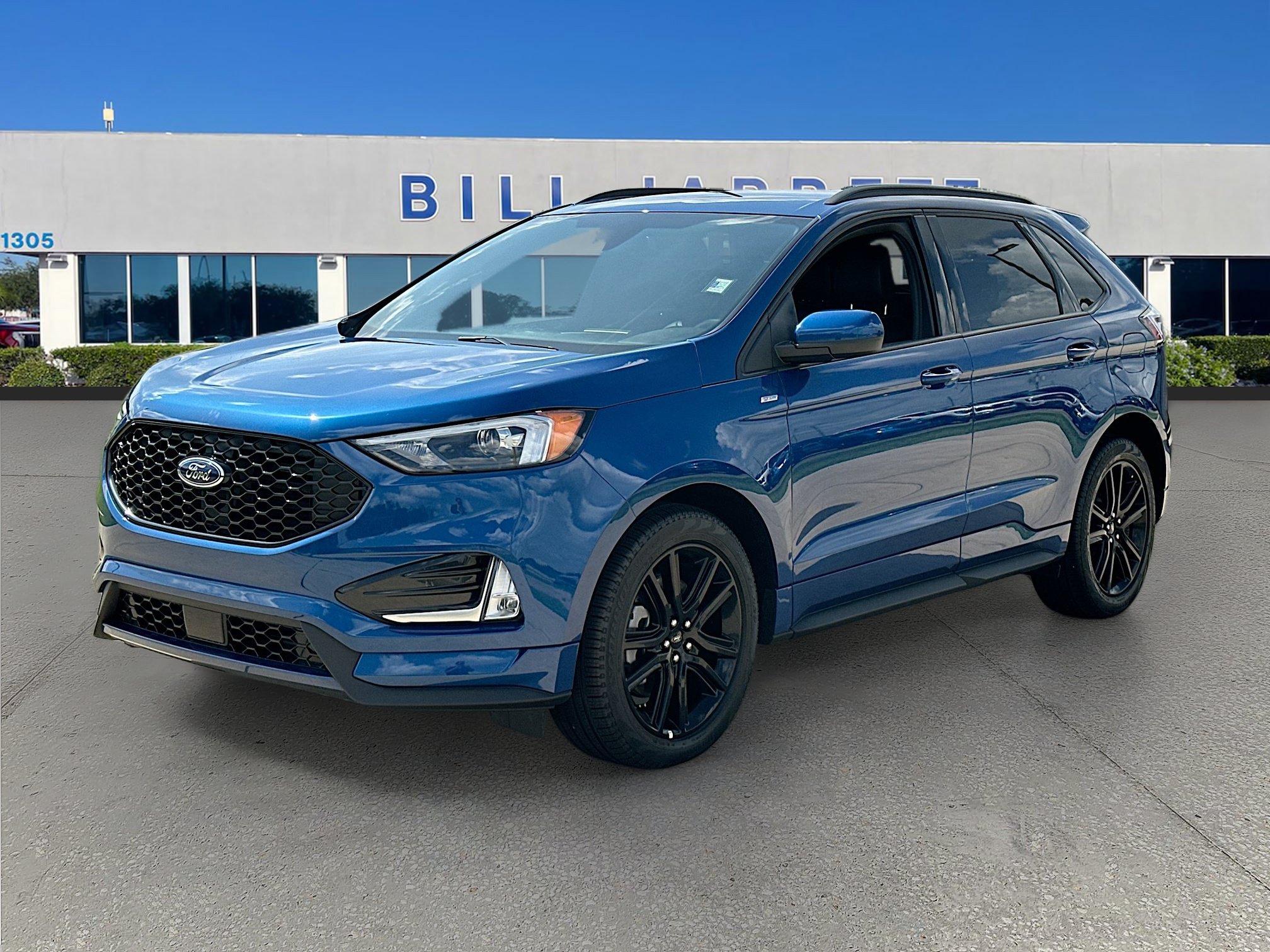 Certified 2024 Ford Edge ST-Line AWD/4WD image 3