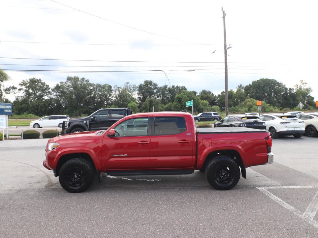Used 2022 Toyota Tacoma SR5 AWD/4WD image 8
