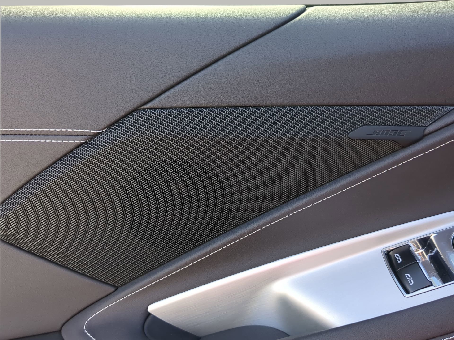 Used 2025 Chevrolet Corvette Stingray Coupe w/ 1LT image 45