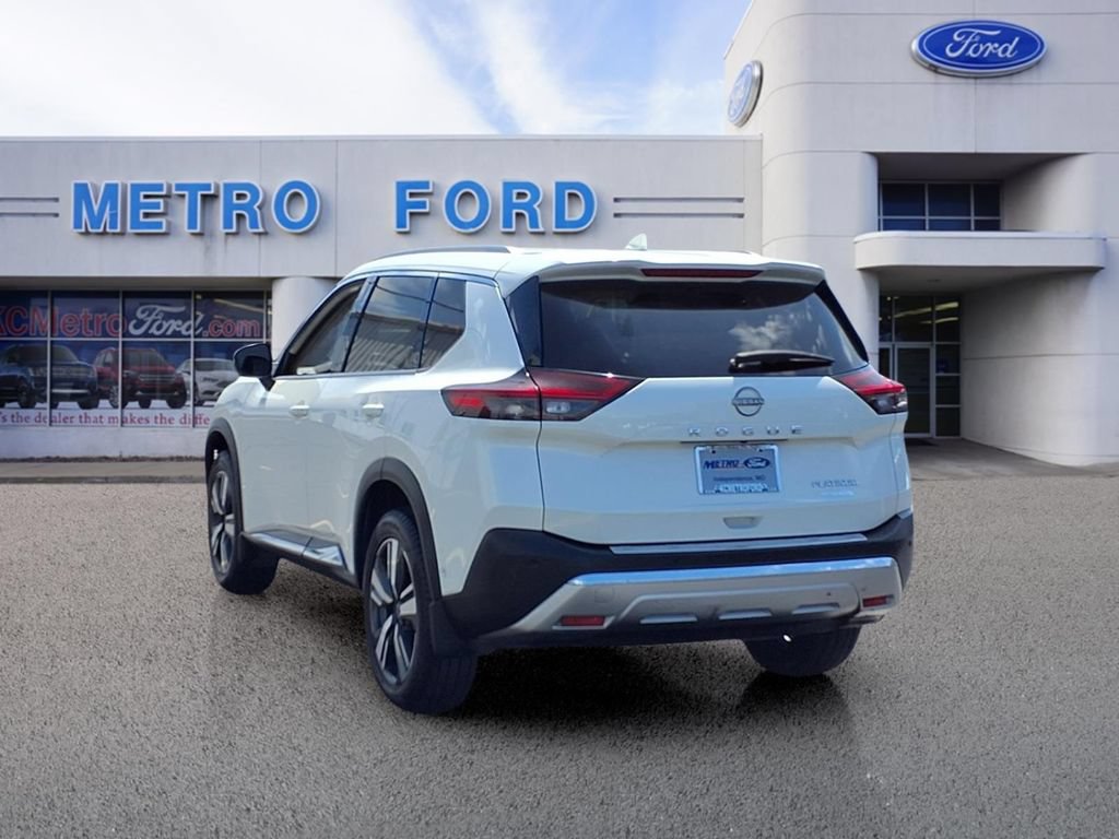 Used 2022 Nissan Rogue Platinum w/ Head-Up Display Package FWD image 5