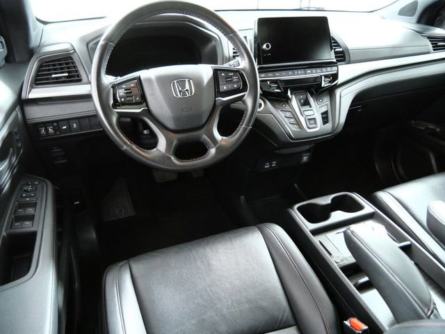 Used 2025 Honda Odyssey Sport-L image 4