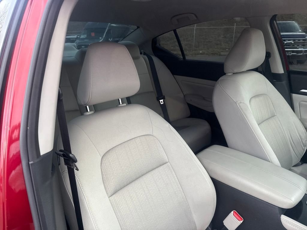 Used 2023 Nissan Altima 2.5 SV image 29