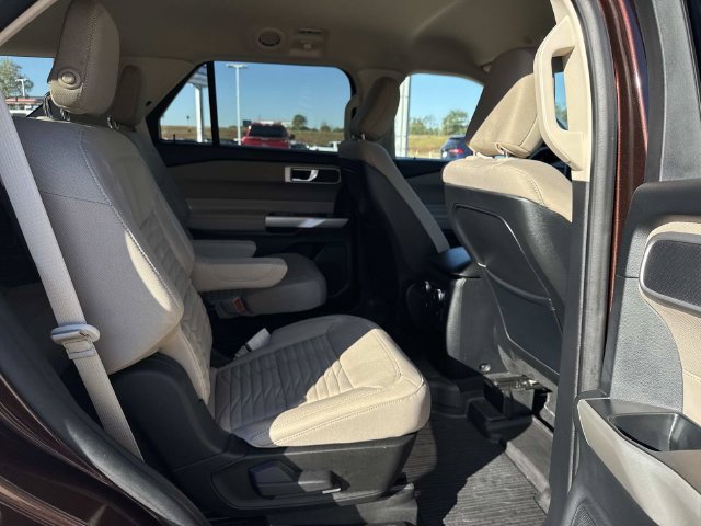 Certified 2020 Ford Explorer XLT w/ Comfort Package RWD image 10