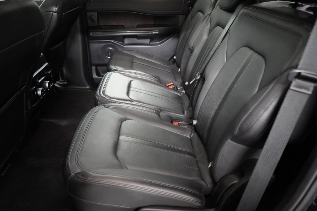 Certified 2020 Ford Expedition Limited w/ Special Edition Package AWD/4WD image 21