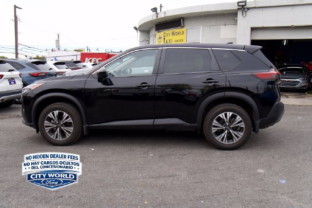 Used 2023 Nissan Rogue SV AWD/4WD image 5