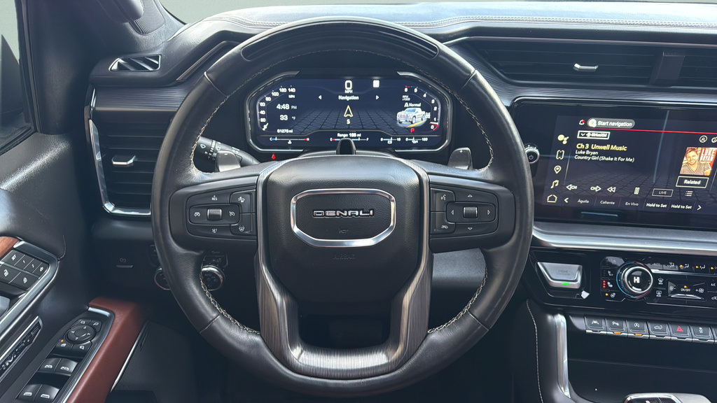 Used 2023 GMC Sierra 1500 Denali Ultimate AWD/4WD image 13