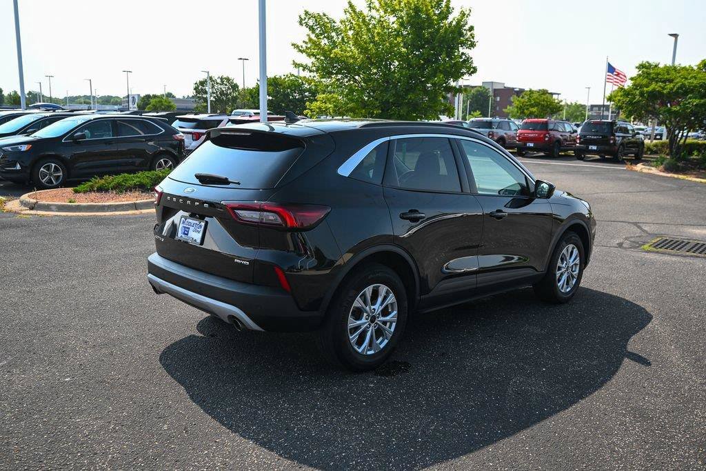 Certified 2023 Ford Escape Active w/ Tech Pack #2 AWD/4WD image 5