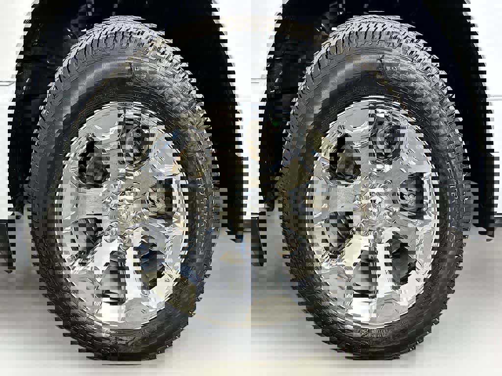 Used 2019 RAM 1500 Big Horn image 11